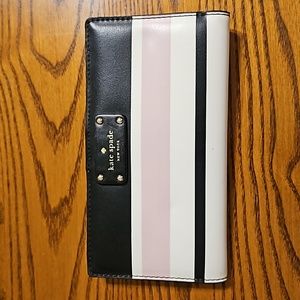 KATE SPADE LIKE NEW WALLET